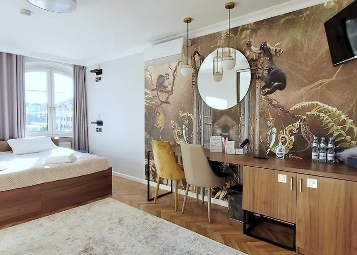 Forrest & Aparthotel *