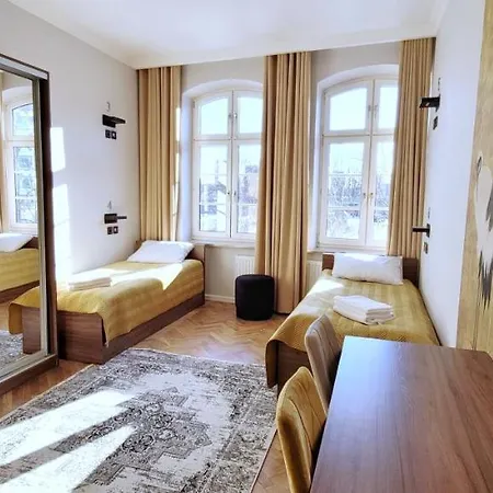 Forrest Apartments&hostel Aparthotel