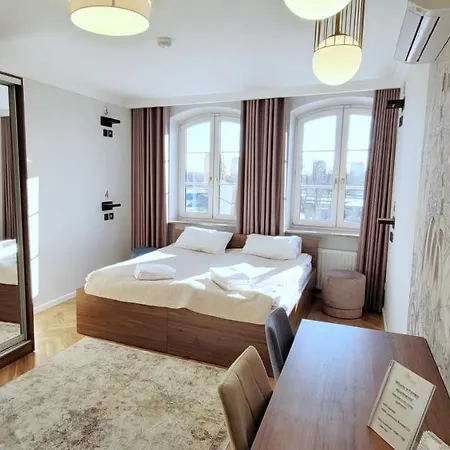 Aparthotel Forrest Apartments&hostel *