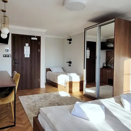 Forrest Apartments&hostel * Danzig