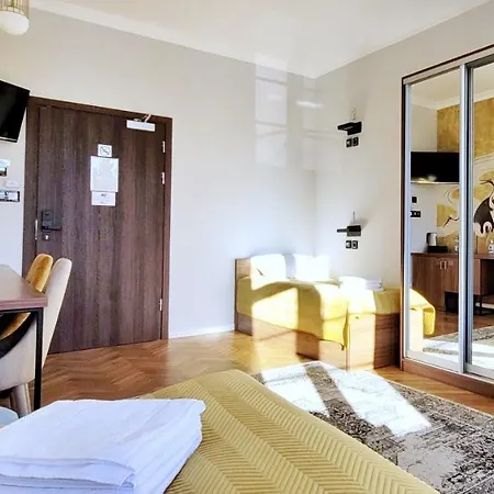 Forrest Apartments&hostel Aparthotel Danzig