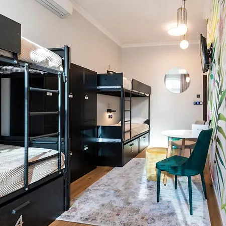 Aparthotel Forrest Apartments&hostel Danzig