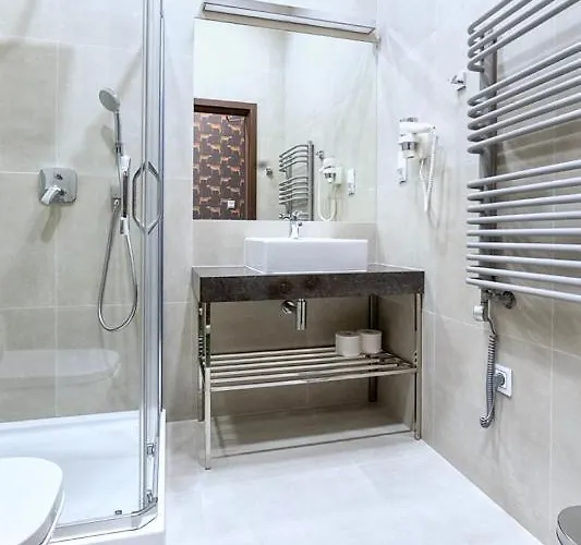 Forrest & Apart-hotel *